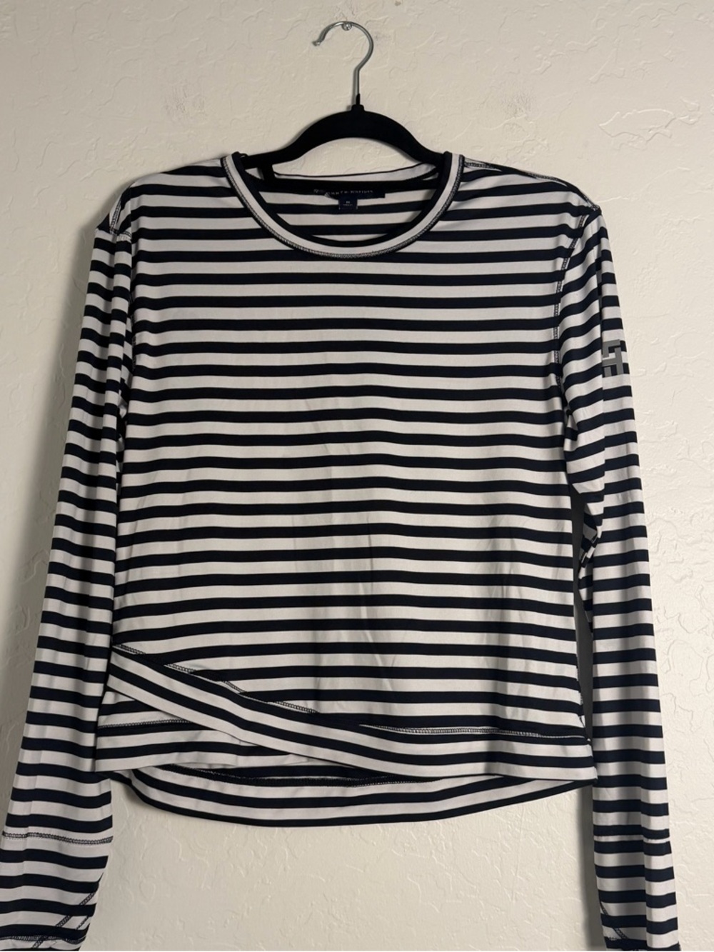 Tommy Hilfiger Women Sz M Striped Wrap Top Black/White Classic American Nautical